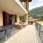 Like Heaven Pool & View Argegno